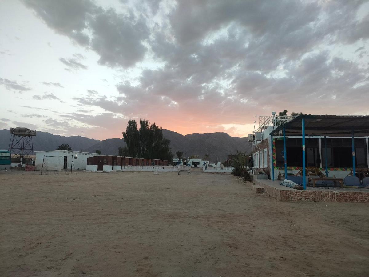 Nuweiba Oasis Hotel Bagian luar foto